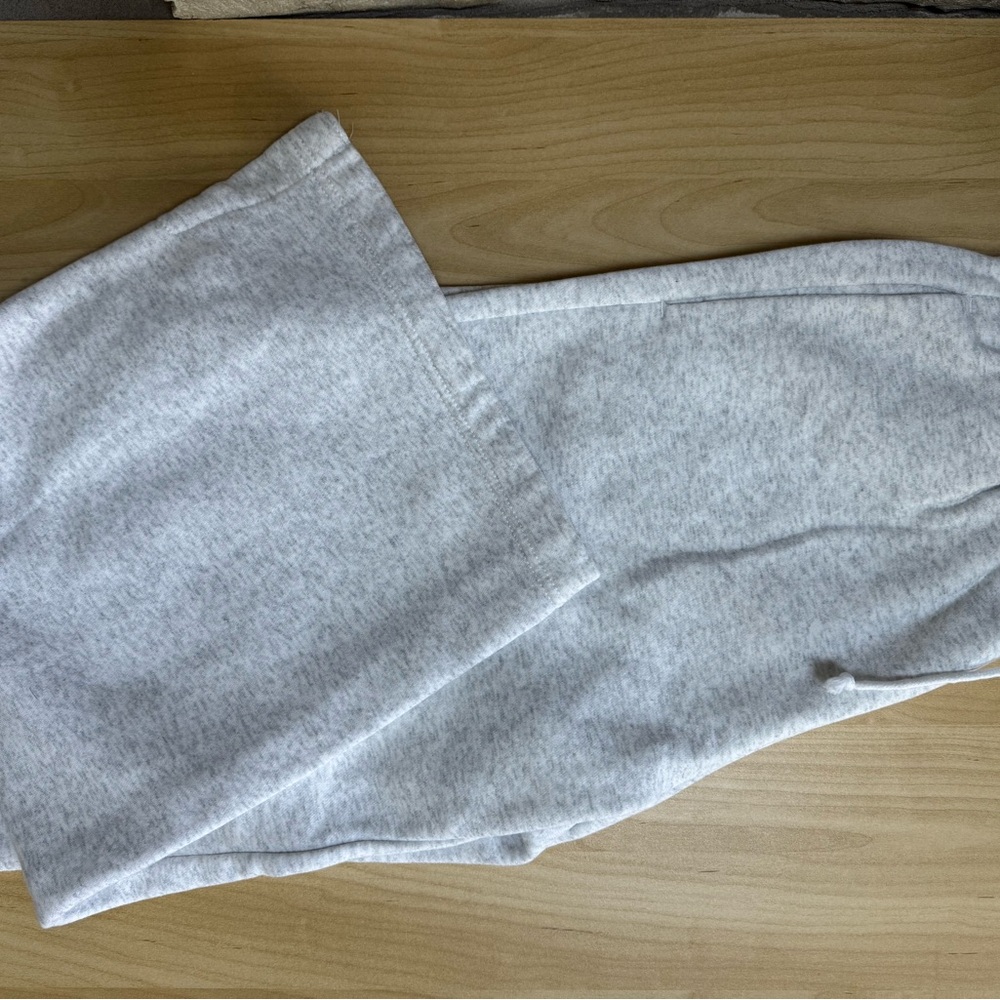 Nike Women's Lite Gray Wide-Leg Track Pants - Picture 9 of 11
